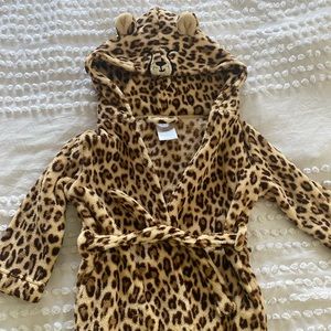 Gap 3T leopard print robe